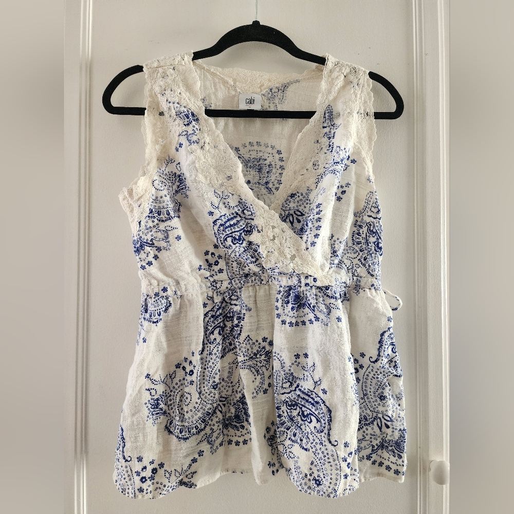 CAbi White and Blue Women's Top, Size Medium